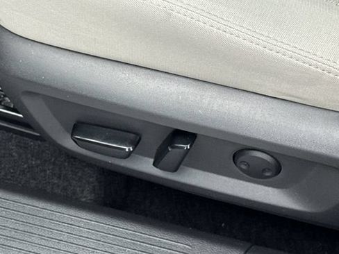 Used 2021 Nissan Rogue SV AWD/4WD image 26