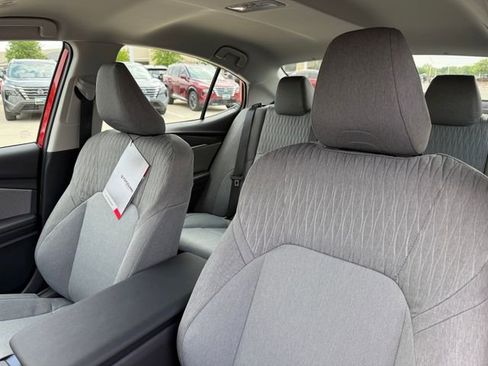 Used 2026 Toyota Camry LE image 11