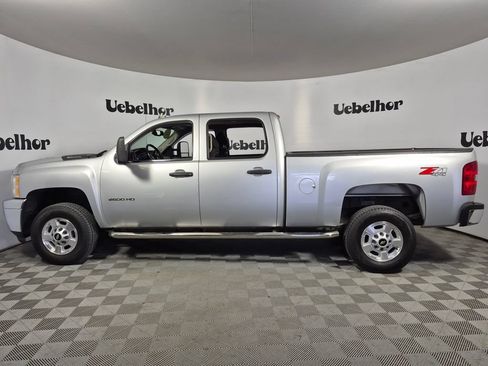 Used 2013 Chevrolet Silverado 2500 LT w/ Interior Plus Package AWD/4WD image 4