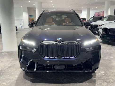 New 2026 BMW X7 xDrive40i w/ M Sport Package image 2