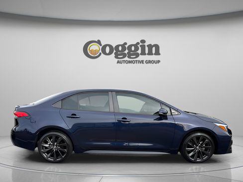 Used 2023 Toyota Corolla SE image 5