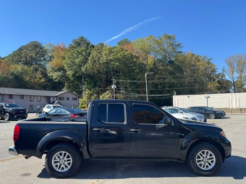 Used 2016 Nissan Frontier SV w/ SV Value Truck Package image 8