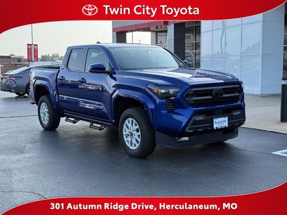 Used 2025 Toyota Tacoma SR5
