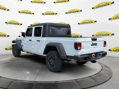 New 2025 Jeep Gladiator Sport