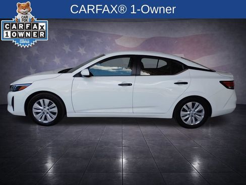 Used 2024 Nissan Sentra S FWD image 2