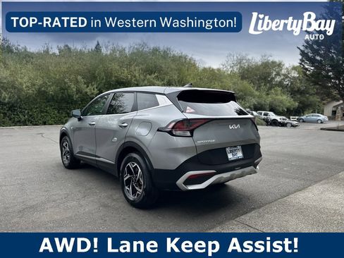 Used 2024 Kia Sportage LX image 8