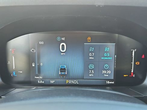 New 2025 Ford Maverick XLT image 18