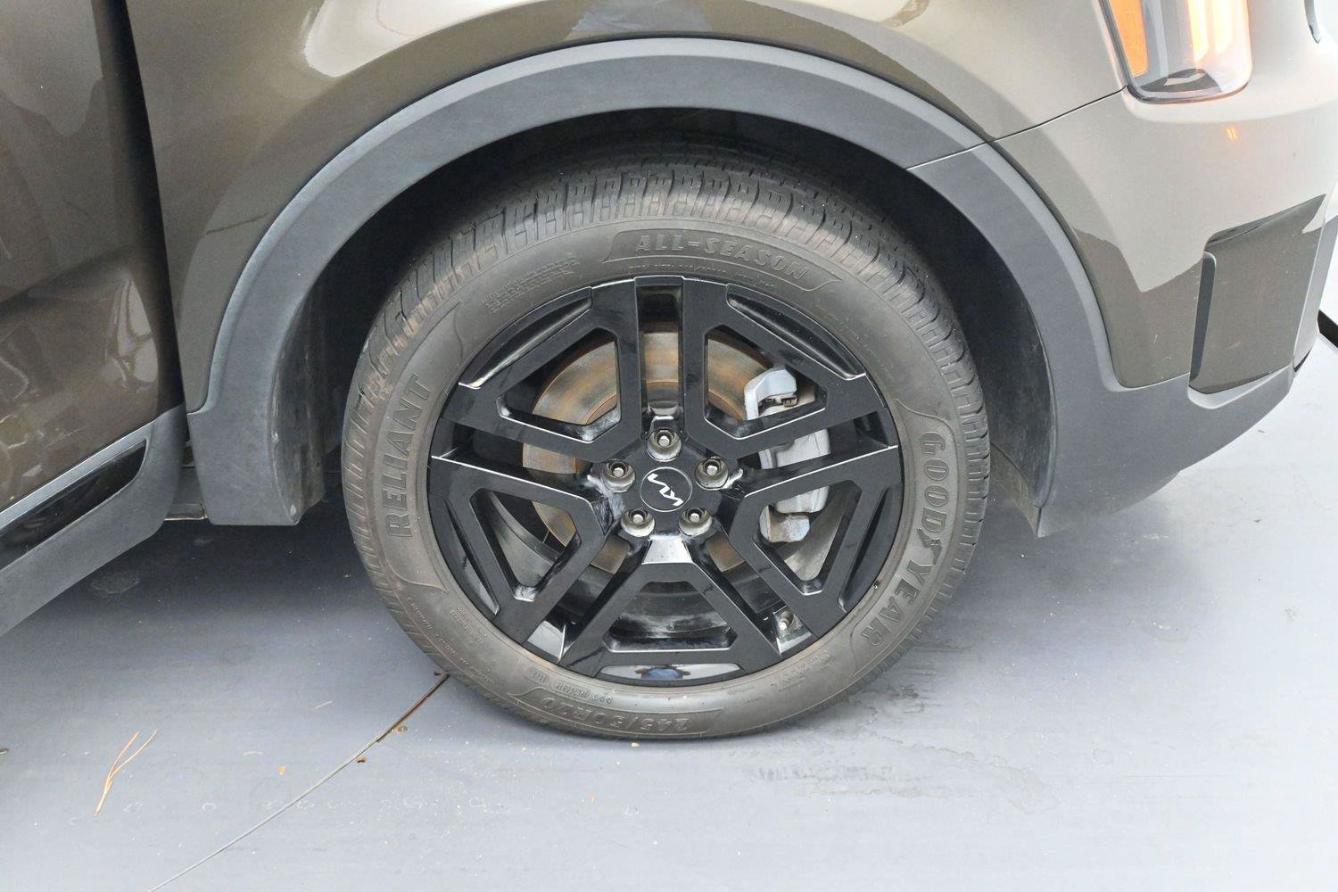 Used 2024 Kia Telluride EX X-Line AWD/4WD image 42