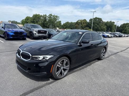 Used 2024 BMW 330i xDrive Sedan w/ Convenience Package AWD/4WD image 3