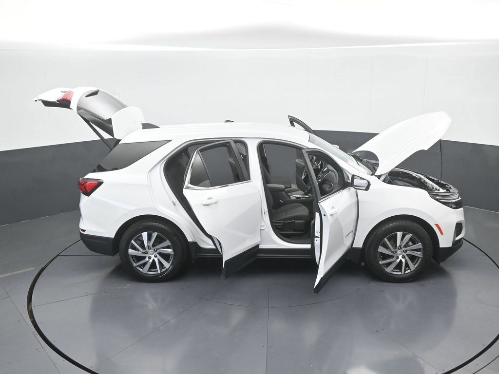 Used 2024 Chevrolet Equinox LT FWD image 68