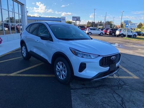 New 2025 Ford Escape Active w/ Tech Pack #1 image 4