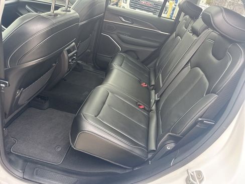 Used 2022 Jeep Grand Cherokee Limited 4xe w/ MOPAR Finishing Package image 31