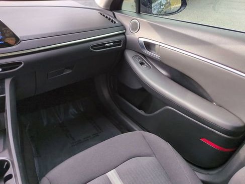 Used 2023 Hyundai Sonata SEL FWD image 16