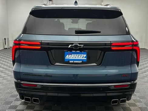Used 2024 Chevrolet Traverse RS image 20