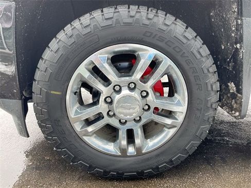 Certified 2019 Chevrolet Silverado 2500 High Country w/ Duramax Plus Package image 31