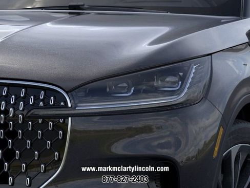 New 2026 Lincoln Aviator Reserve w/ Illumination Package RWD image 18