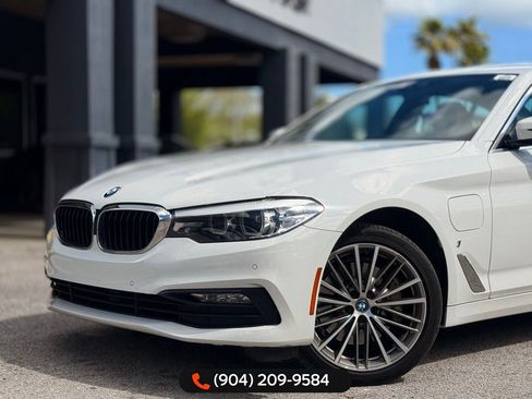 Used 2018 BMW 530e image 2