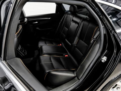 Used 2018 Chevrolet Impala Premier FWD image 21
