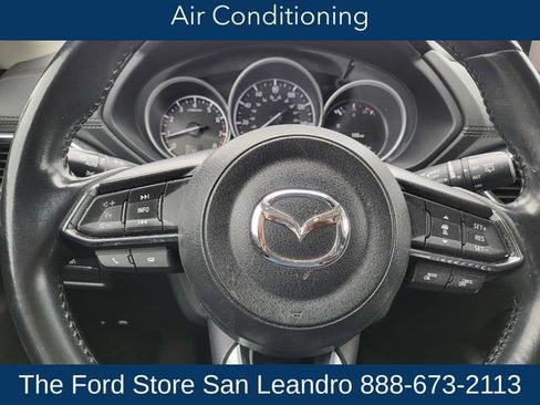 Used 2018 MAZDA CX-5 Touring w/ Preferred Equipment Package FWD image 16