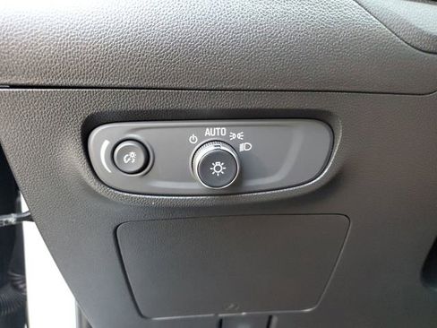 Used 2024 Buick Encore GX Sport Touring w/ Advanced Technology Package image 29