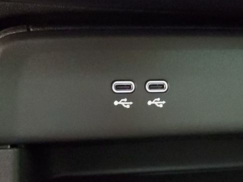 Used 2025 Honda Prologue Touring image 9