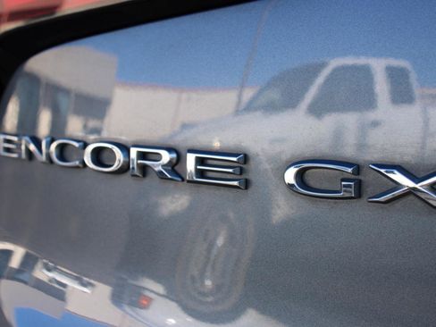 Used 2021 Buick Encore GX Select w/ Sport Touring Package image 8