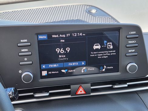 New 2025 Hyundai Elantra Blue image 15