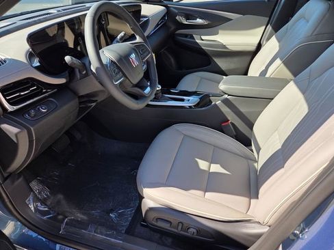 New 2026 Buick Envista Avenir FWD image 5