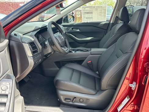 New 2026 Nissan Rogue SV image 9