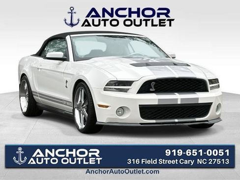 Used 2010 Ford Mustang Shelby GT500 image 1