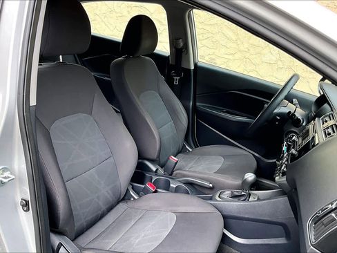 Used 2016 Kia Rio LX FWD image 9