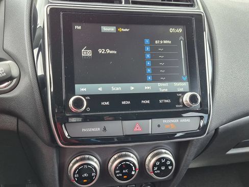Used 2025 Mitsubishi Outlander Sport SE AWD/4WD image 16