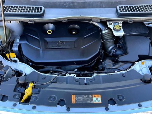 Used 2017 Ford Escape Titanium image 32