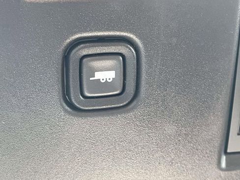 Used 2022 Chevrolet Express 2500 w/ Driver Convenience Package image 22