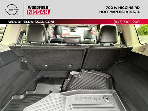 Certified 2025 Nissan Rogue SV w/ SV Premium Package AWD/4WD image 16