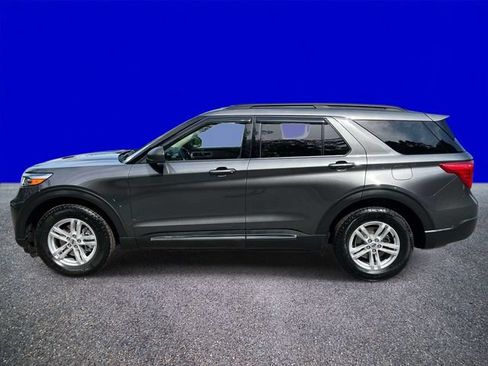 Used 2020 Ford Explorer XLT w/ Equipment Group 202A AWD/4WD image 6