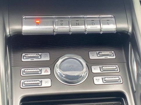 New 2026 Lincoln Nautilus Reserve image 25