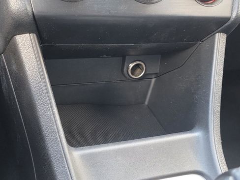 Used 2013 Subaru Crosstrek 2.0i Limited image 17