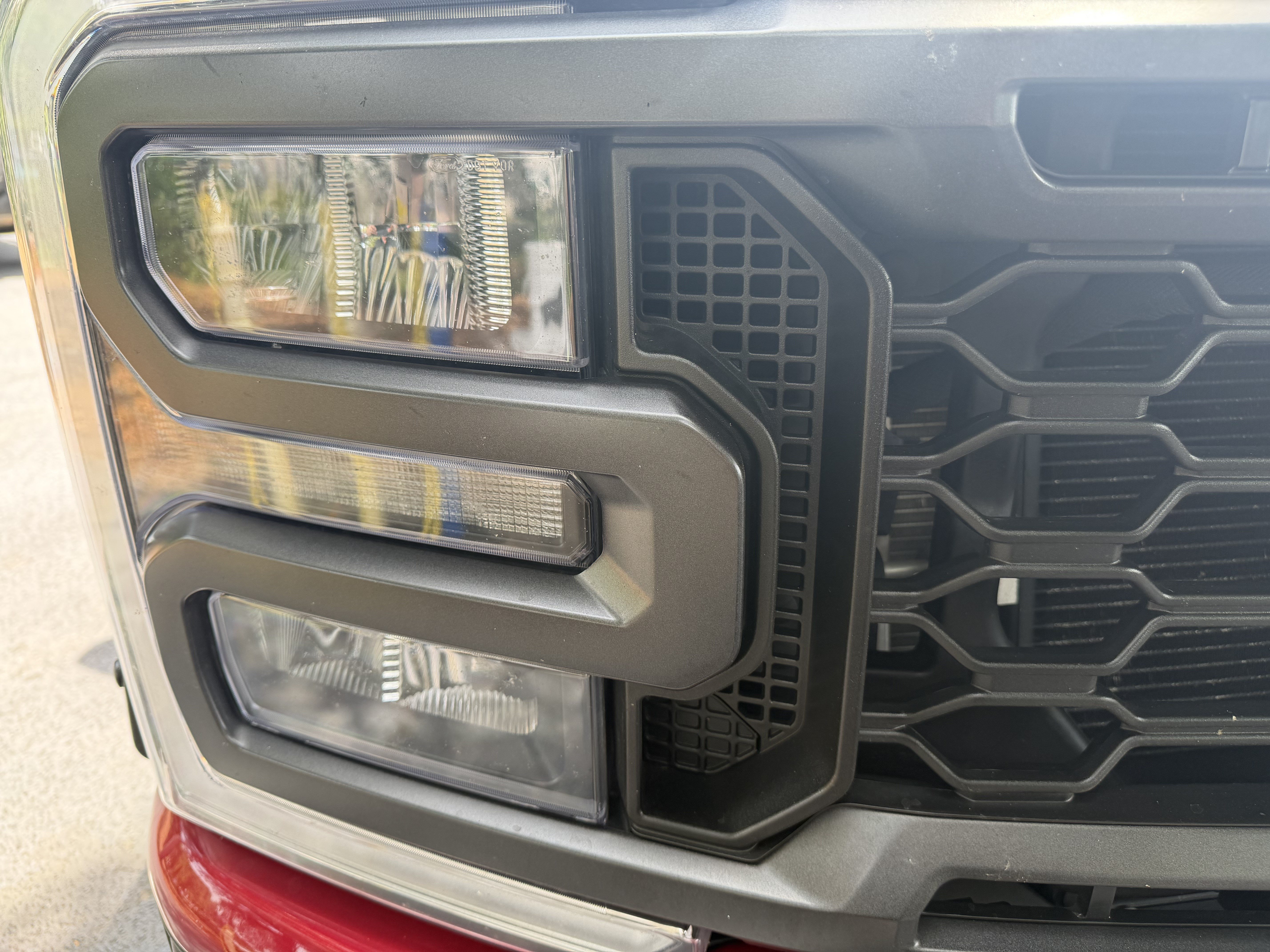 Used 2023 Ford F250 Lariat w/ Lariat Ultimate Package AWD/4WD image 11