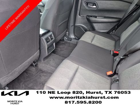Used 2024 Nissan Rogue SV FWD image 29