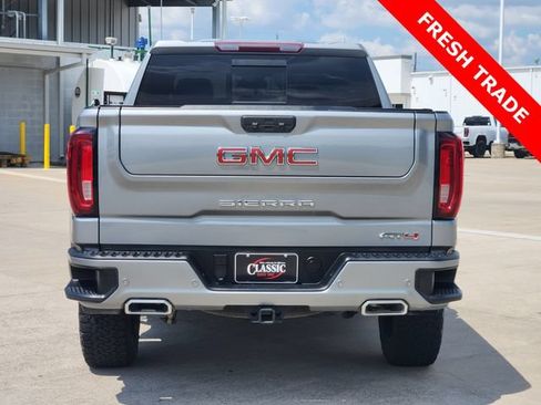Used 2023 GMC Sierra 1500 AT4 w/ AT4 Premium Package AWD/4WD image 6
