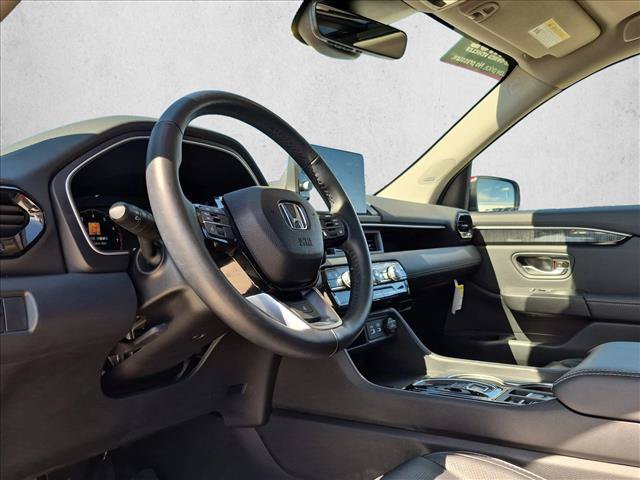 Used 2025 Honda Pilot Elite image 10