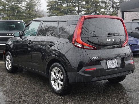 Used 2022 Kia Soul LX w/ Technology Package image 7