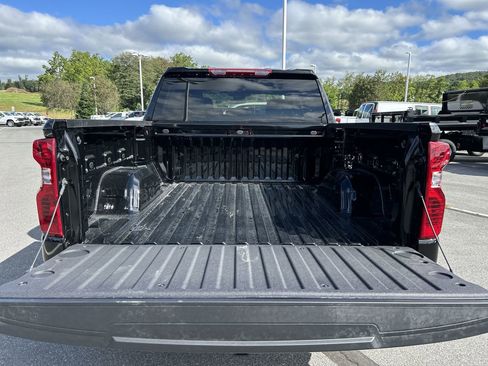 New 2026 Chevrolet Silverado 1500 Custom image 9