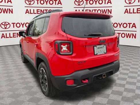 Used 2016 Jeep Renegade Trailhawk AWD/4WD image 9
