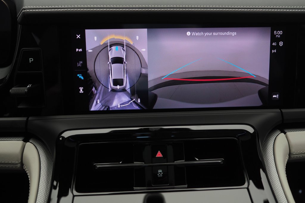 New 2026 Porsche Panamera RWD image 22
