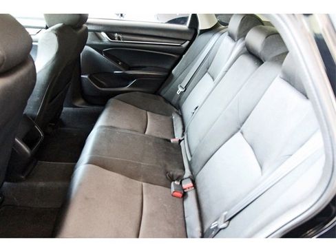 Used 2018 Honda Accord LX image 12