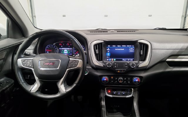 Used 2024 GMC Terrain SLT FWD image 26