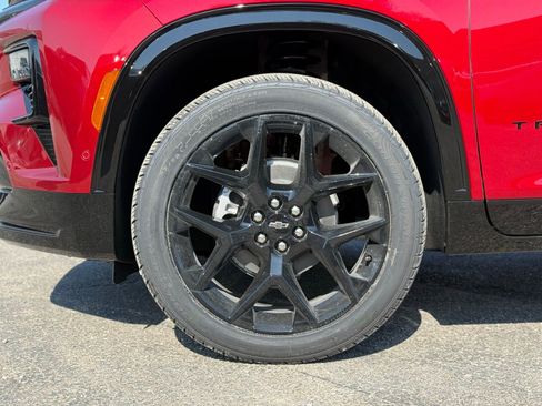 New 2026 Chevrolet Traverse RS AWD/4WD image 11