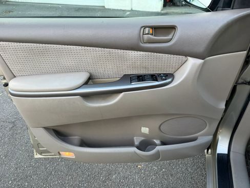 Used 2006 Toyota Sienna LE AWD/4WD image 16